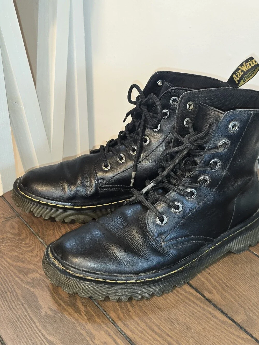 Dr. Martens Luana Black Leather Lace-Up Combat Boots Women's Size 9